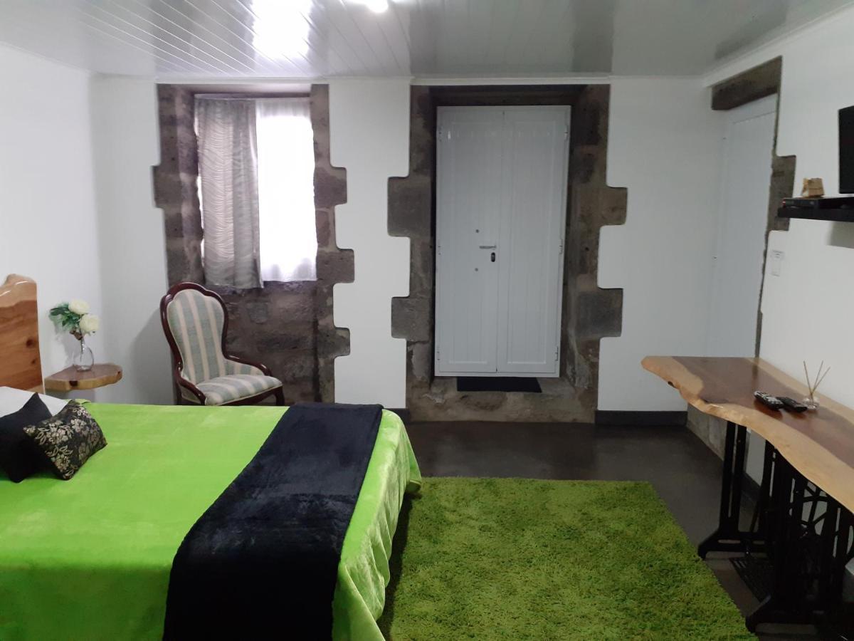Basaltic Guest House Achadinha Экстерьер фото
