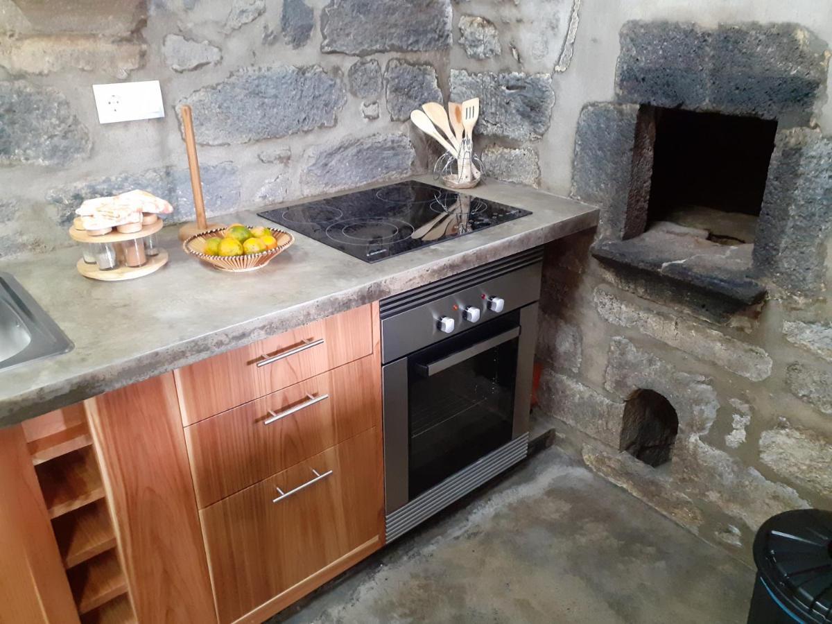 Basaltic Guest House Achadinha Экстерьер фото